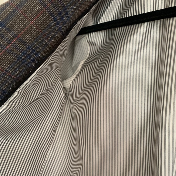 Veronica Beard brown plaid blazer with ruched sleeves - Picture 8 of 11